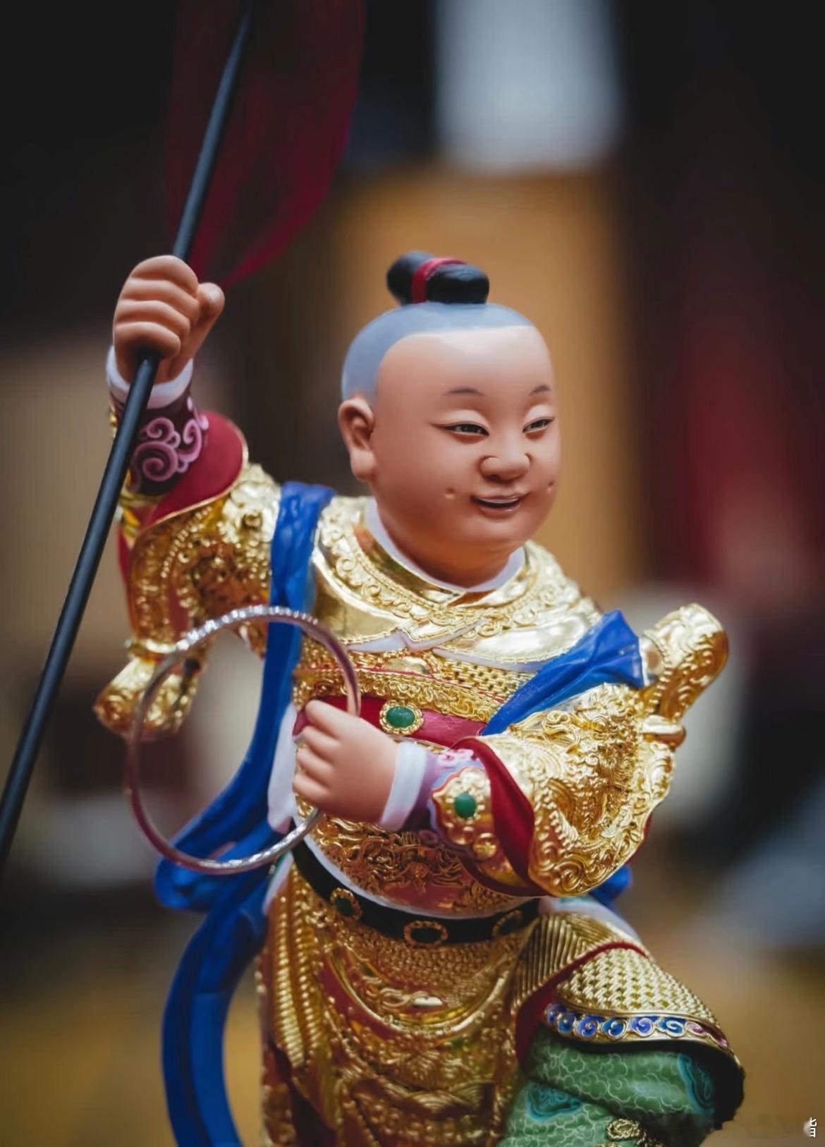 人活一辈子，核心在于修得一颗从容心，过的是心情，活的是心态。到了知天命之年，更应