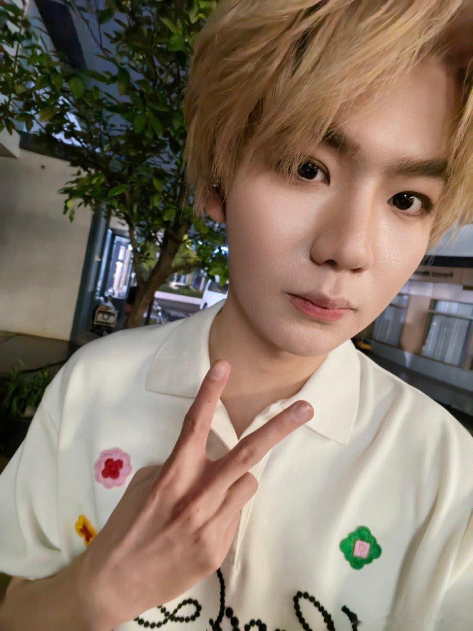 九尾金假发九尾金色假发金色假发来了 