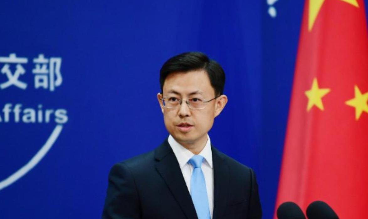 赖清德不顾岛内灾情，凌晨悄悄搭上斯威士兰国王的专机出访，被大陆官方直批为“偷渡式