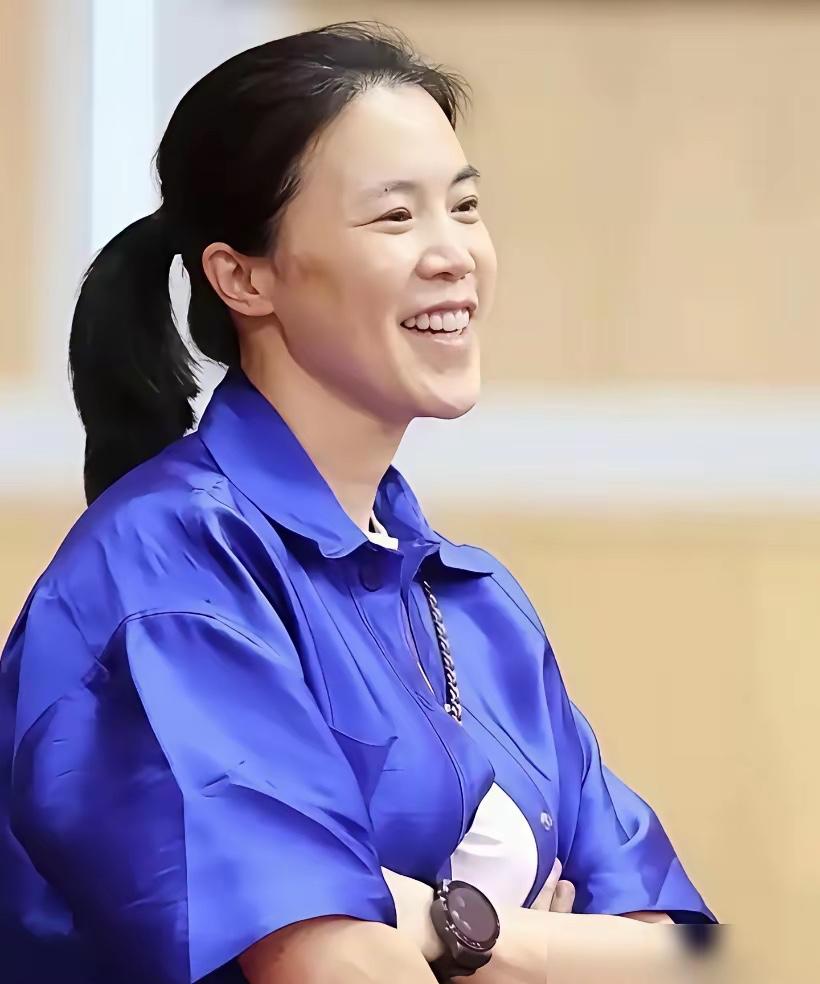 这是哪位大佬吗？经常在电视上看到她