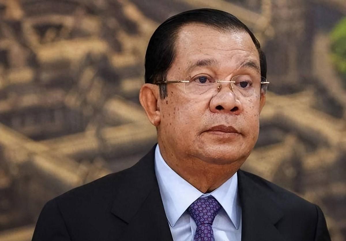 中方劝和柬泰刚有成果，洪森父子突然接到美国电话
在泰柬冲突中碰了一鼻子灰的特朗普