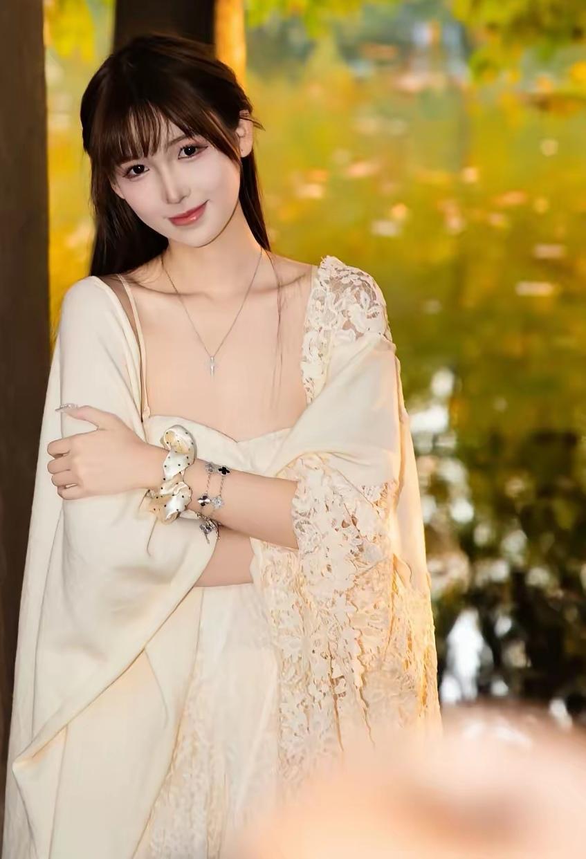 情绪的缺口，要靠自己填补。三毛曾说：