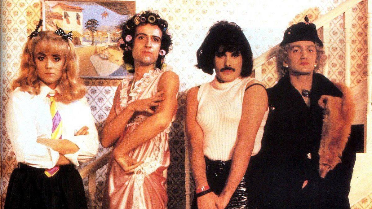 一张传奇乐队皇后乐队的照片在俄罗斯被视为“LGBT宣传材料”。俄罗斯一家法院对一