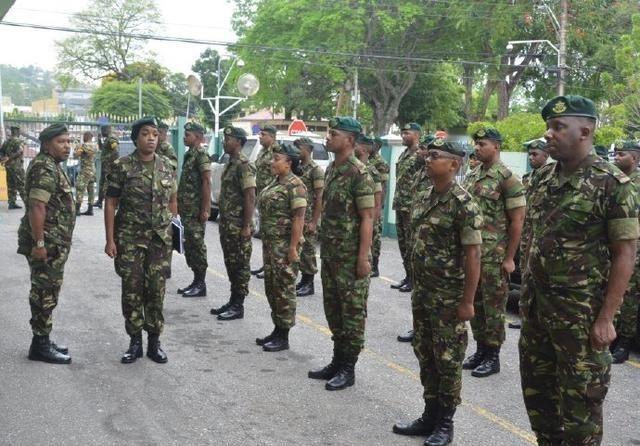 大批军官取消休假返回基地，该国进入一级战备状态，战争态势一触即发！

说起加勒比