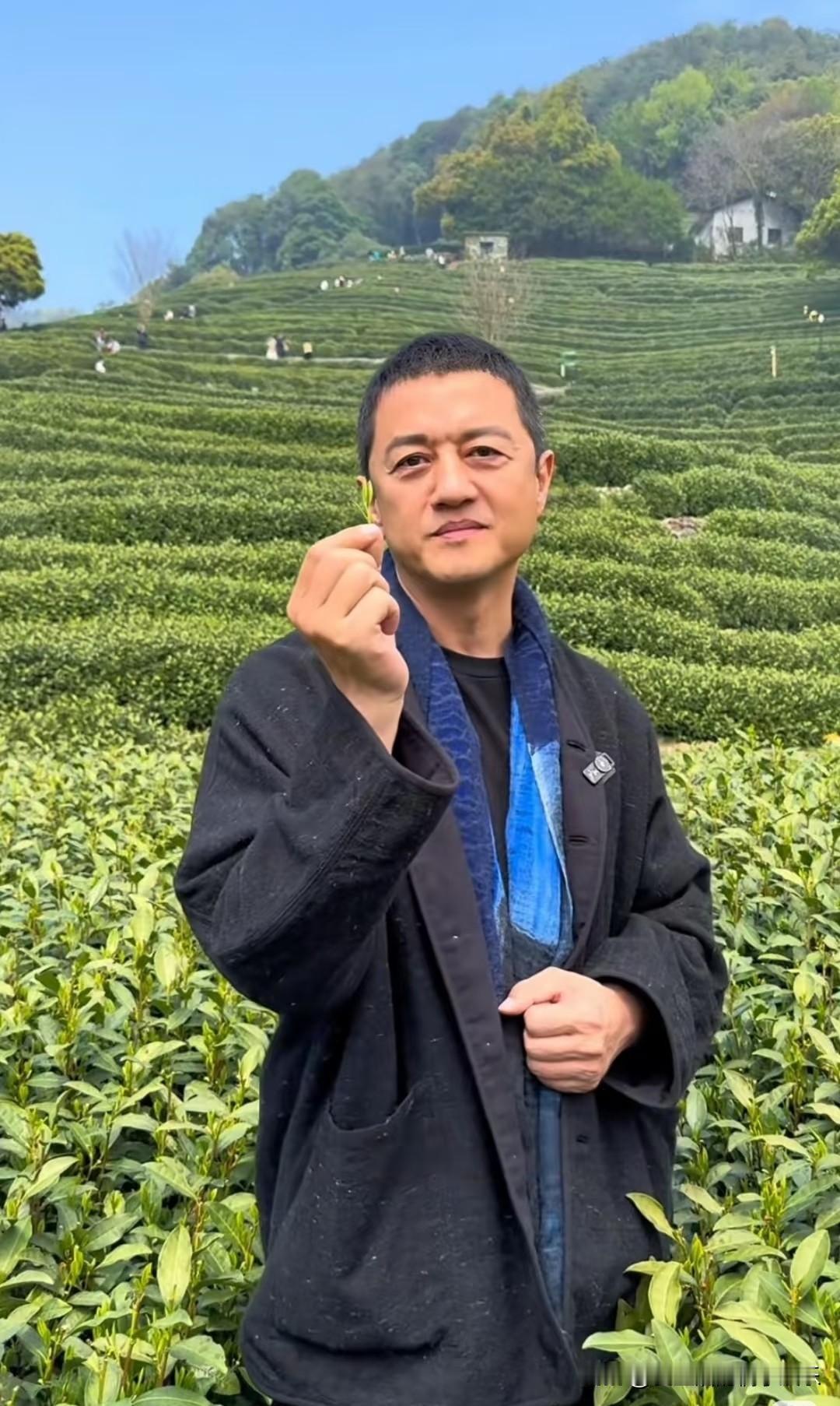 现在全网最伤心的人

估计就是李亚鹏了!

伤心的不是他的婚姻，而是可能因为老了