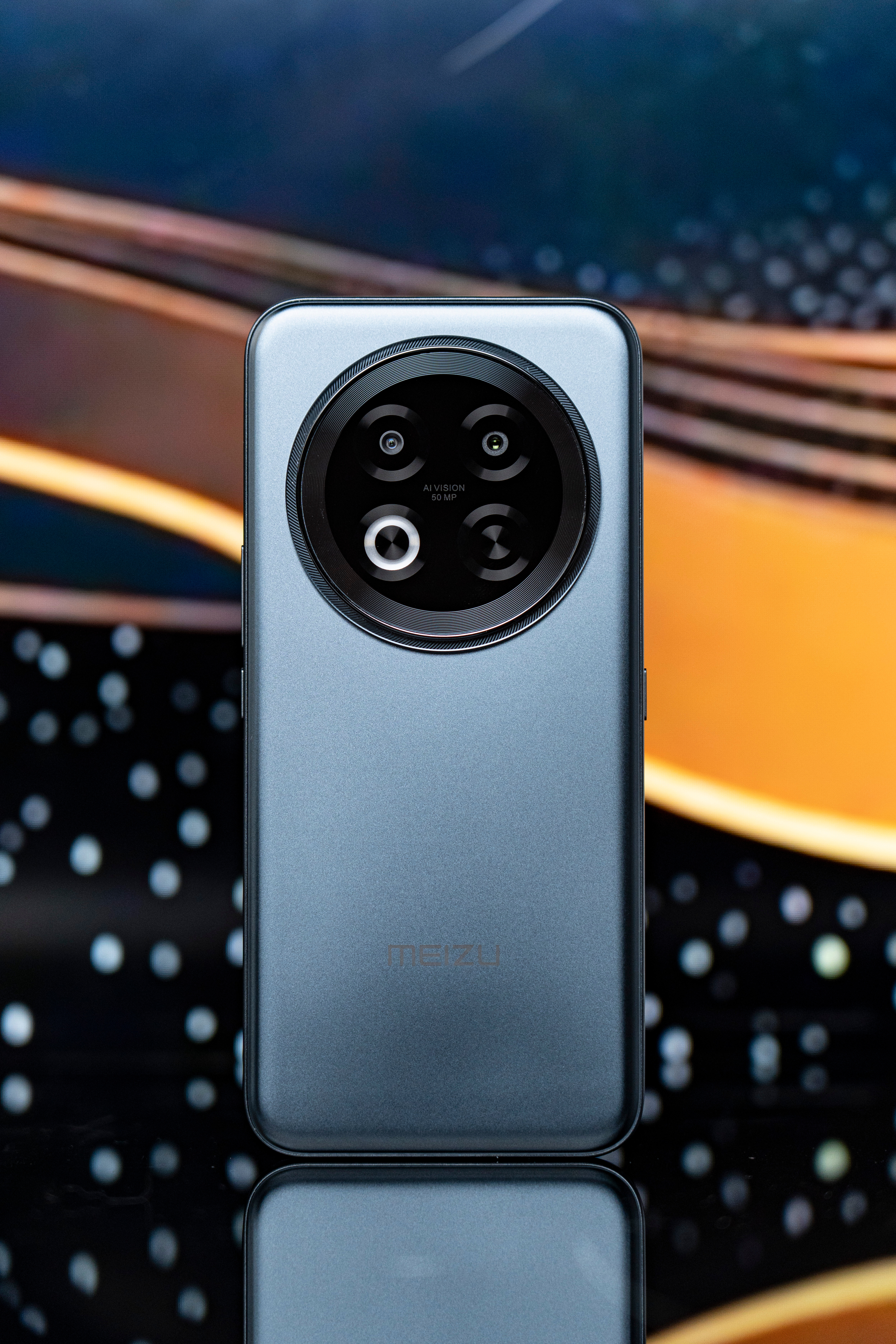马上发布的魅族22值得期待。但是之前发布的魅族Note16 Pro其实也很值得推