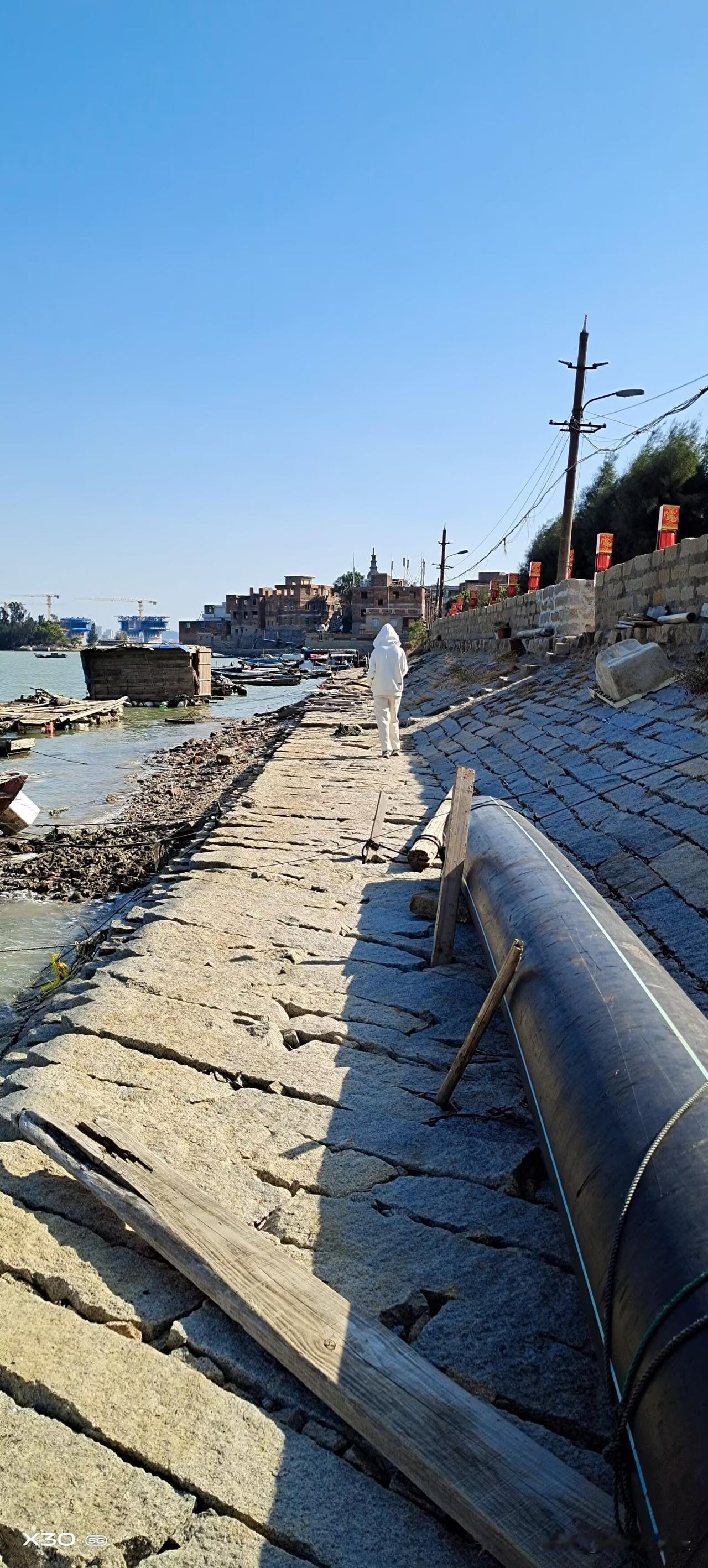 泉州海边简直是宝藏之地！暑期过了，中秋国庆来这看海正合适，气候宜人还有肥美的海鲜