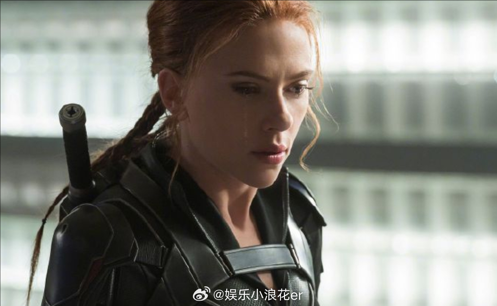 斯嘉丽登顶全球演员票房榜 据电影数据网站The Numbers，随着《侏罗纪世界