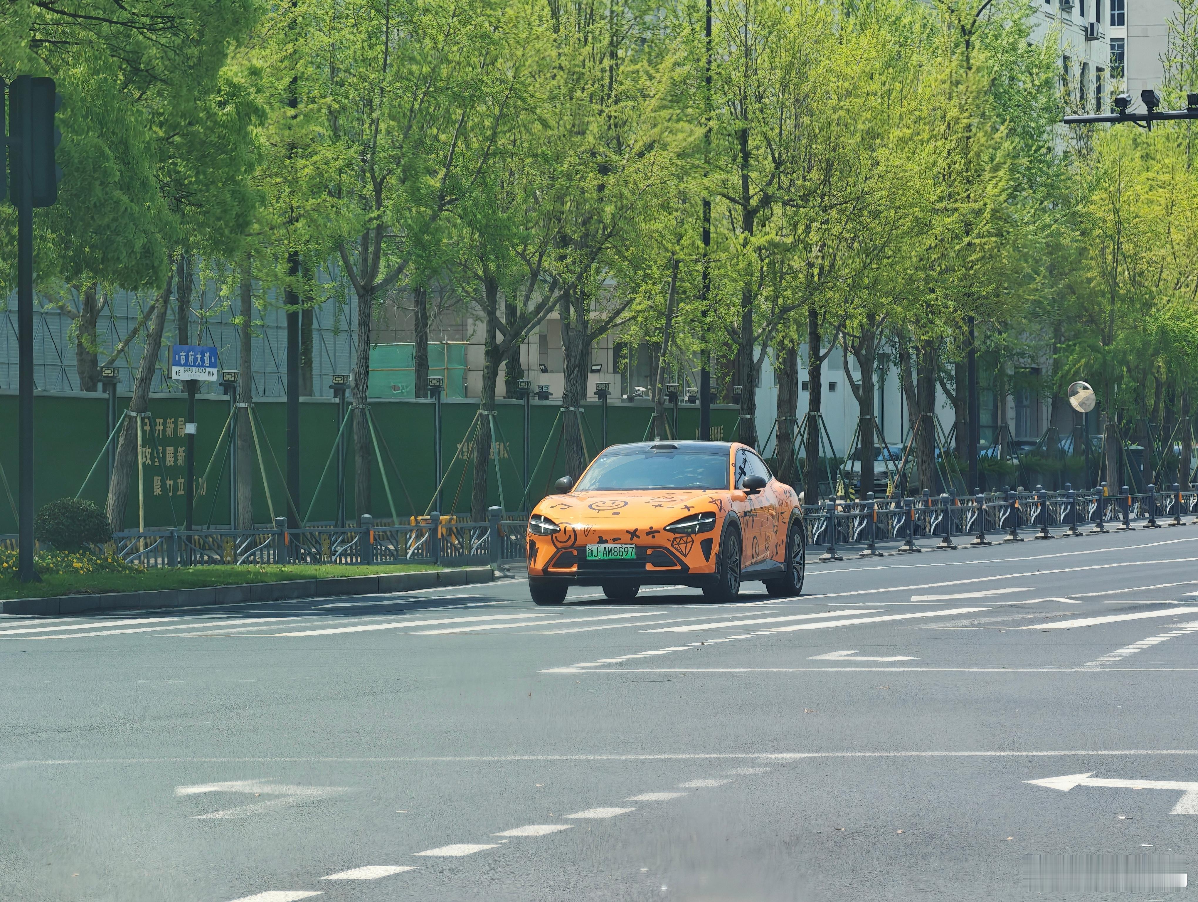 这小米YU7 车主肯定是有想法的车主。