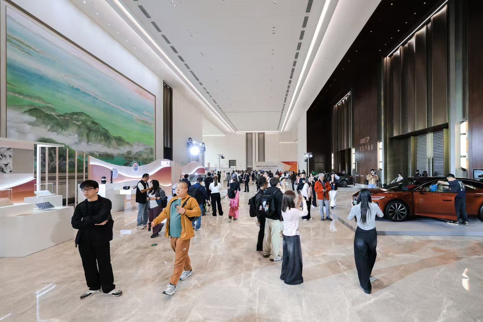 【曹旭东说丰田铂智7将上R7大模型】 铂智7发布前科技大咖先验货 曹旭东提前“验