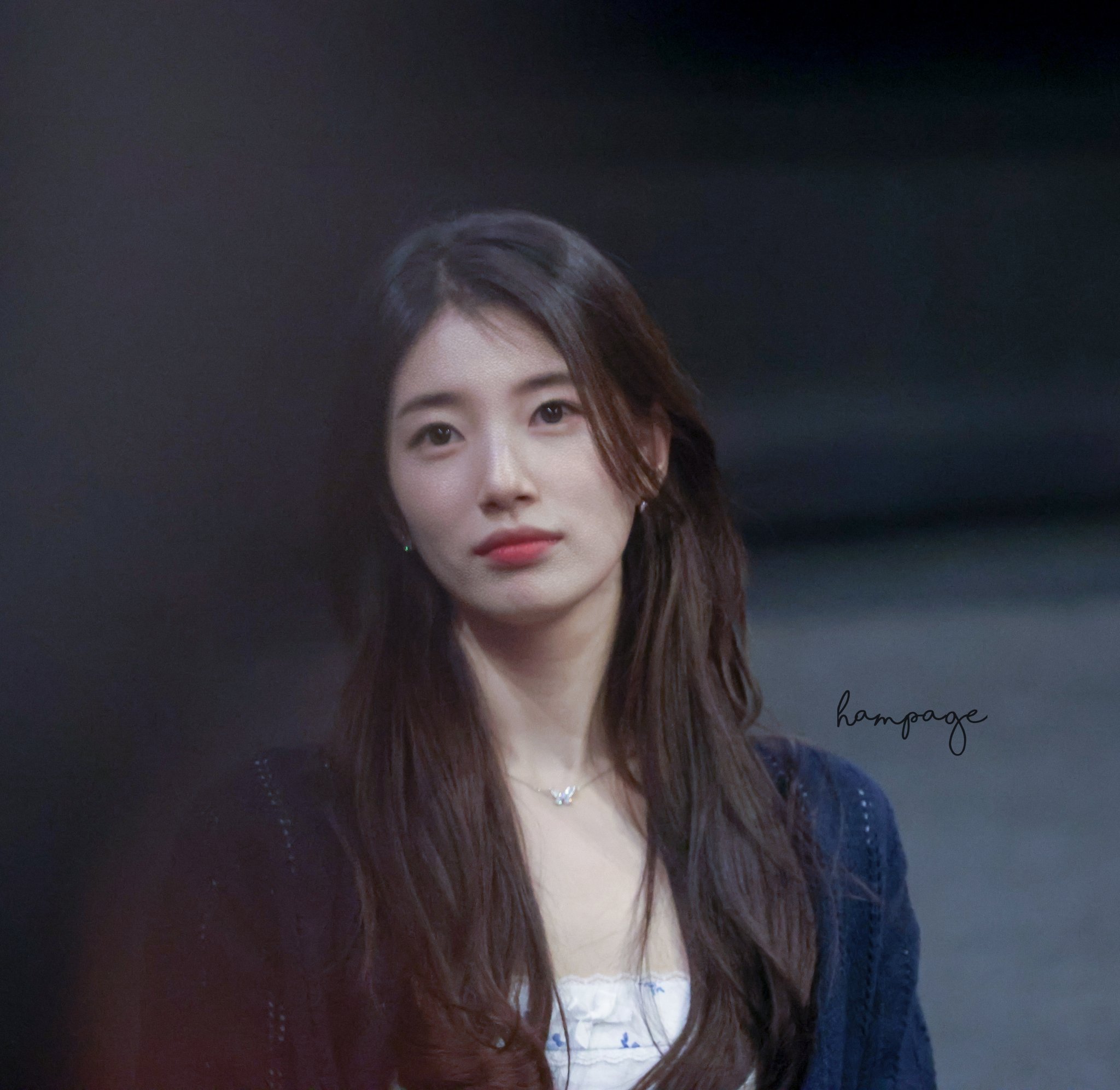 喜欢这组照片…好温柔✨🐰*裴秀智Suzy ​​​