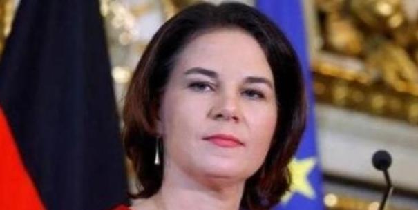 美俄如果结为同盟，中国也不必担心！一位比俄罗斯更为强大的伙伴，正在向我们伸出援手