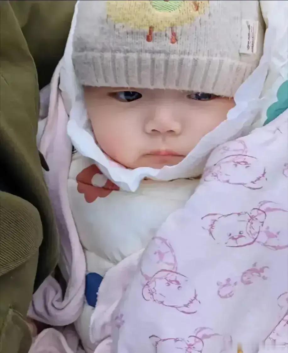 最新后续来了！四川达州被遗弃女婴，已经接受体检，很多网友希望领养她！1月8日上午