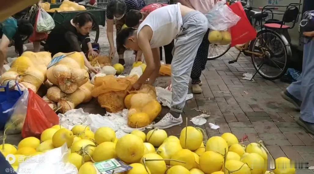 石家庄早市大全，建议大家收藏！

【裕华区】东豪海鲜市场早市，地点:谈固南大街与