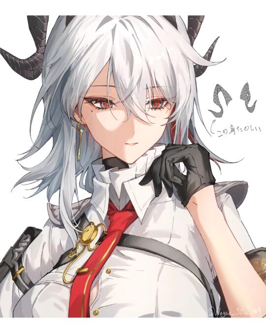 赞妮