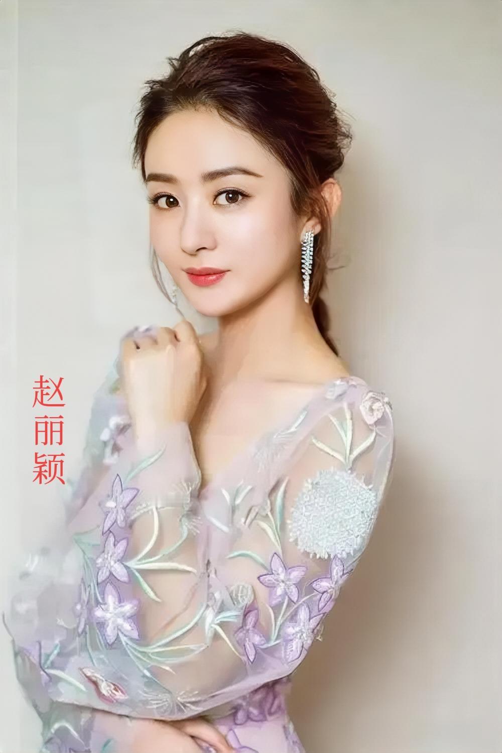 赵丽颖为何如此接地气？角色多样，用心拍戏，她的坚持打动无数人
赵丽颖从一个农村女