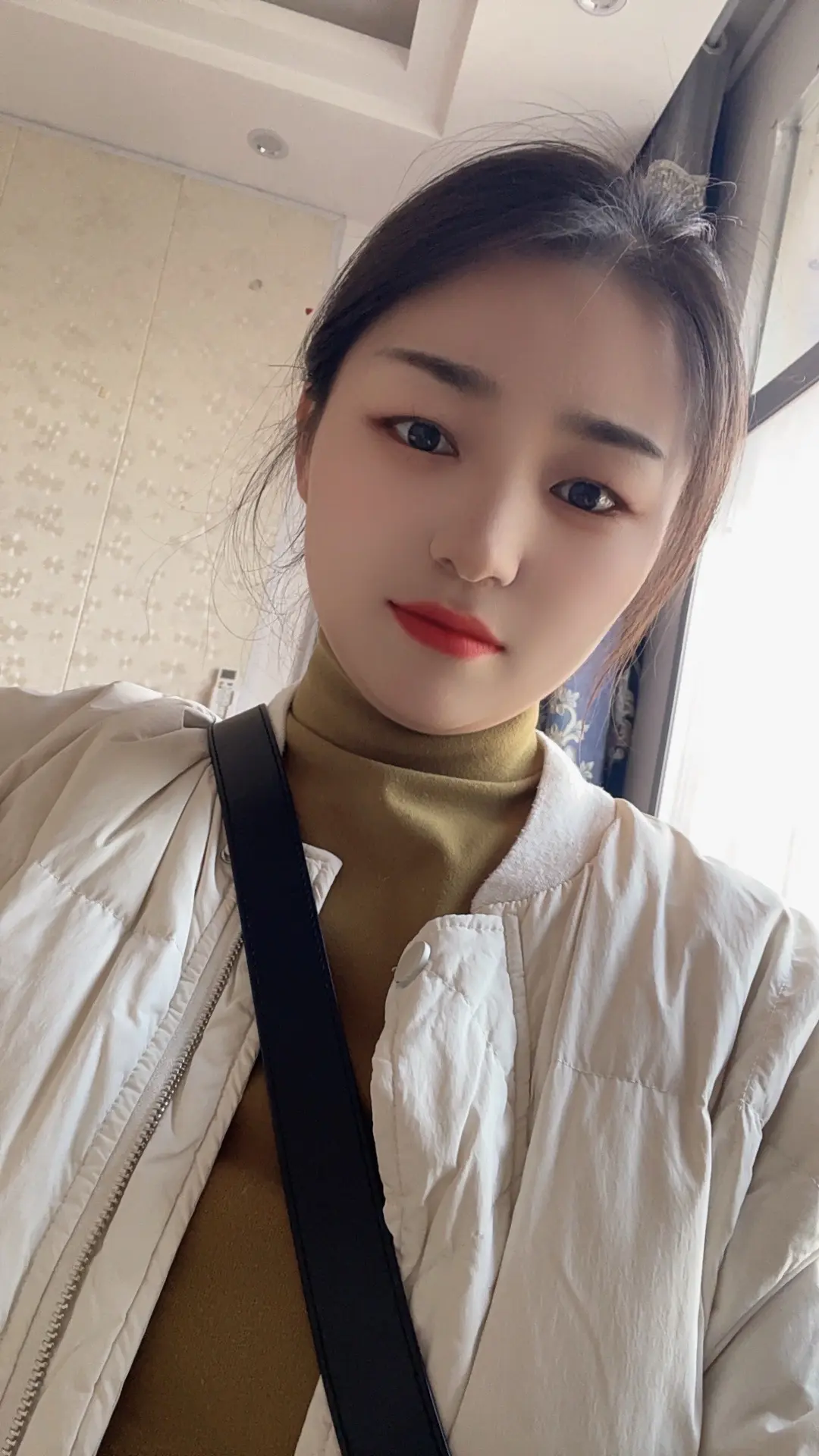 什么都不图的时候，也没被对得起， 可惜梅花各心事，南枝向暖北枝寒.