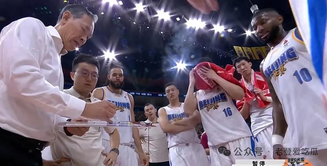 北京时间3月27日，CBA常规赛第31轮打响，6场焦点战全部结束。联赛前六名球队