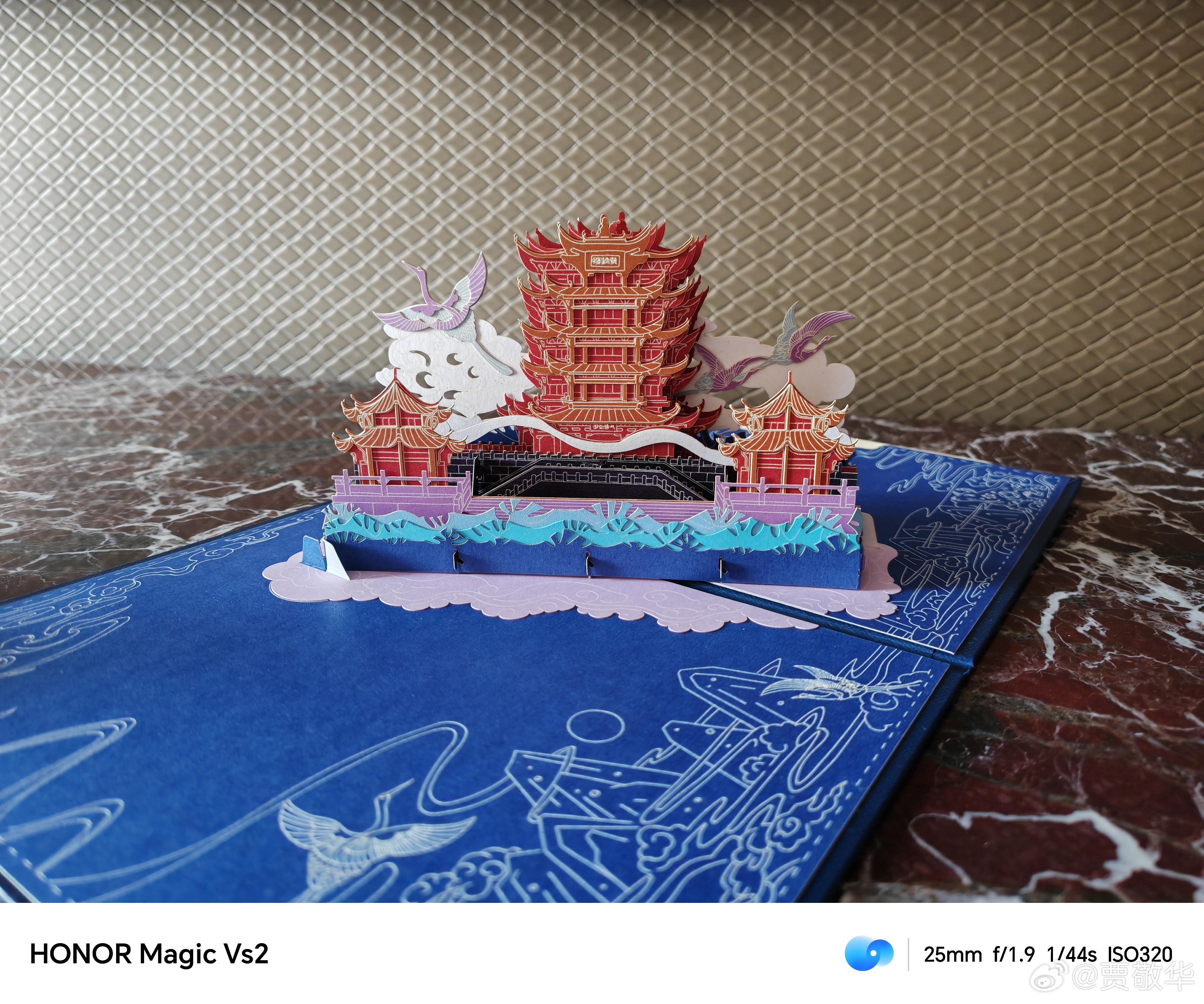 #每天早起打卡# 这个小模型很不错，把湖北的风景融入其中。起床搬砖啦！ ​​​