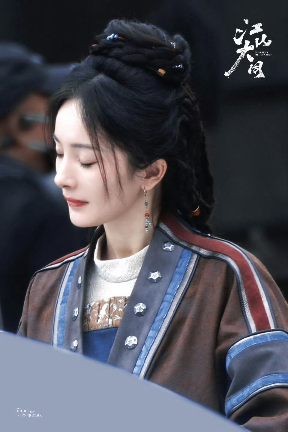 杨幂冯湮儿蓝衣路透期待杨幂冯娷＆冯湮儿