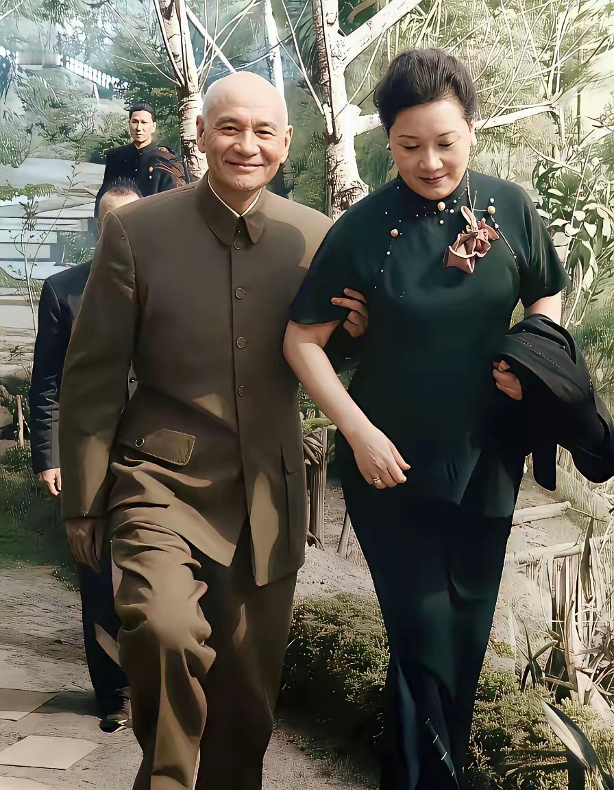 蒋中正
宋美龄
1961年
台北照