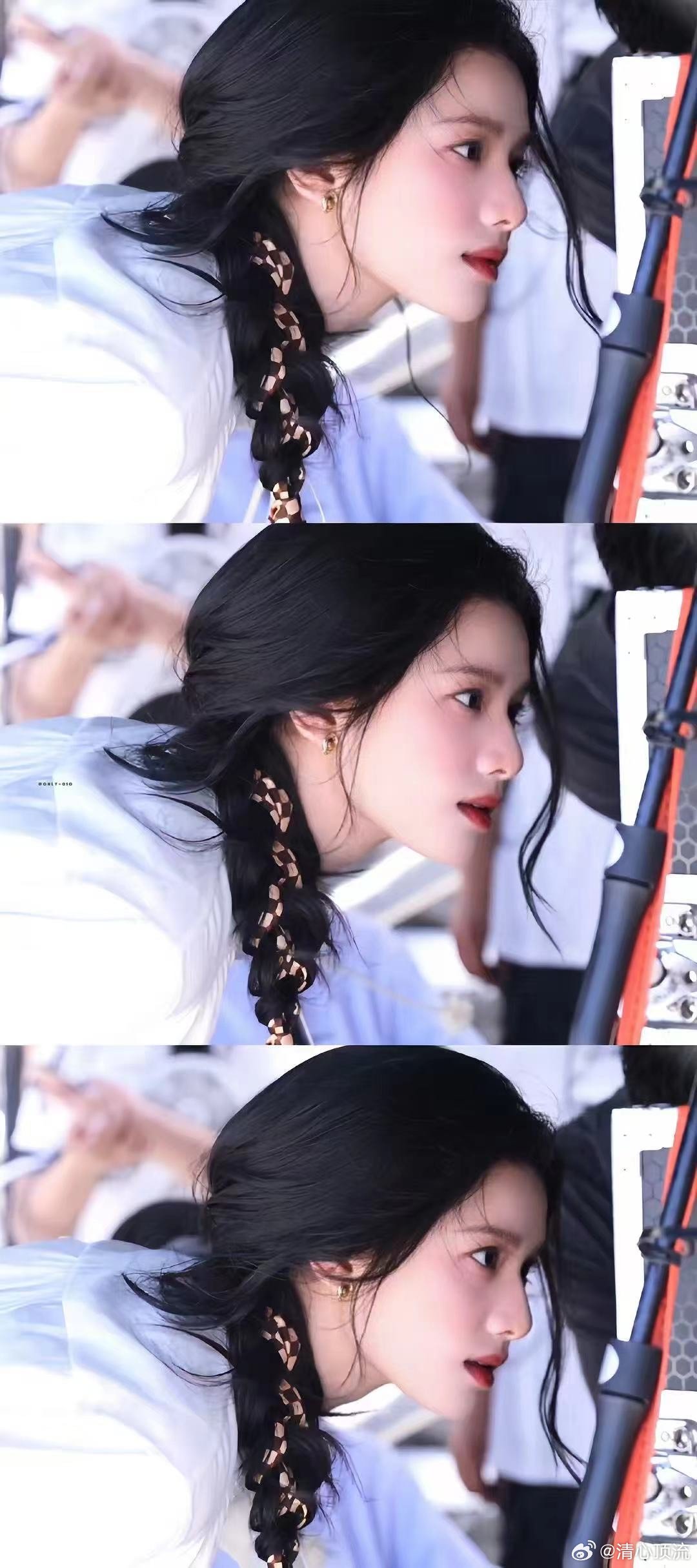 张婧仪值得万转的美貌镜头当阳光轻柔地洒落，张婧仪宛如从画卷中走出的仙子。她那温柔