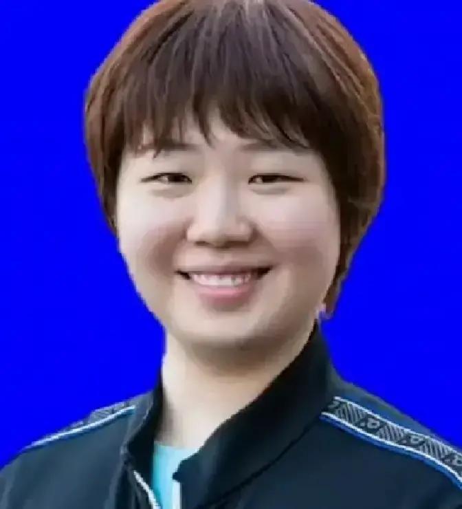 所谓的“豪门千金”剧本，这次算是彻底翻车了。
 
蒯曼根本不是什么富二代。
 