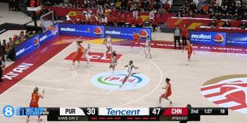 奥运资格赛：李梦淡定从容晃开防守人，命中三分球！
  这个球是从内到外的转移，韩