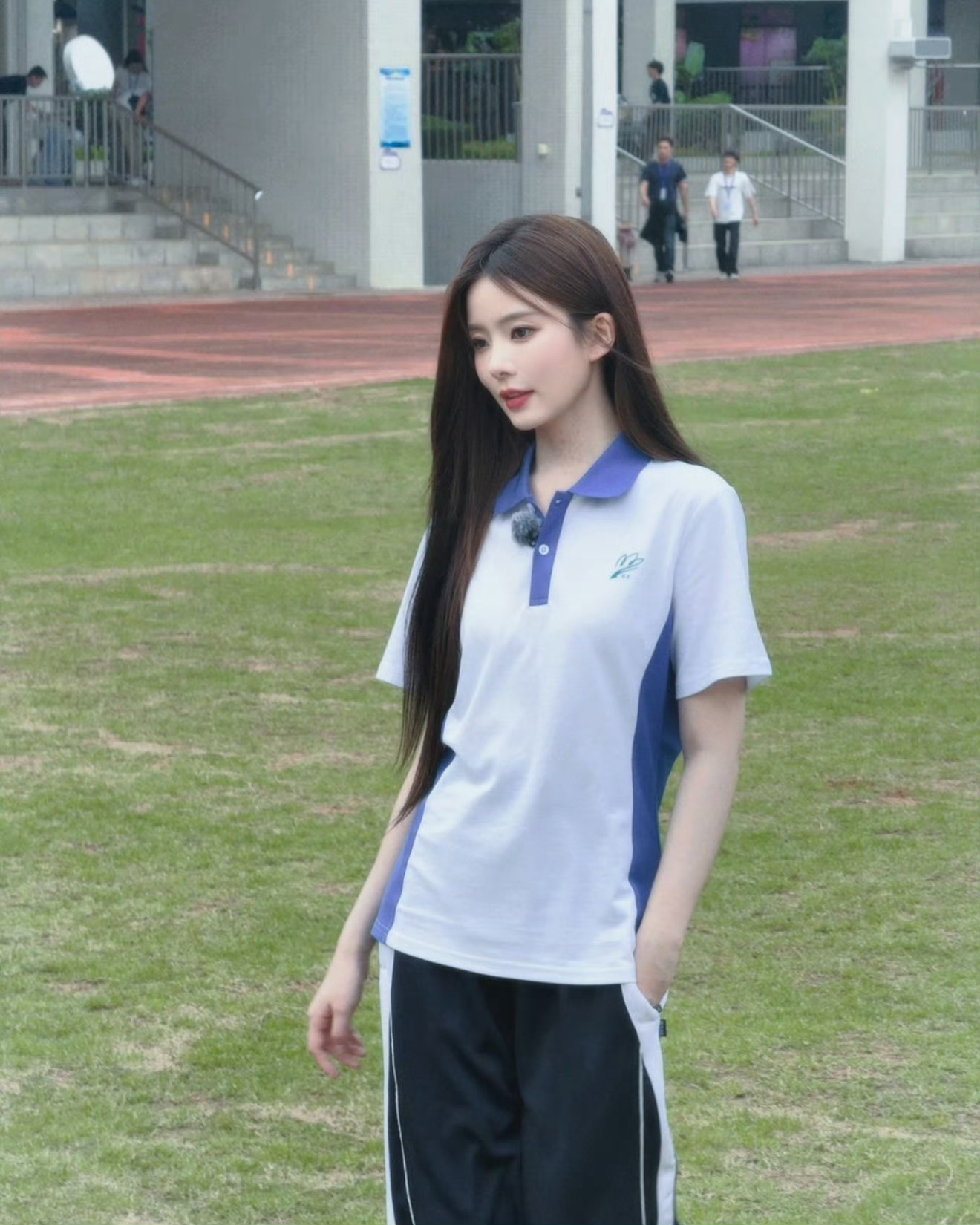 陈卓璇当拾巡回演唱会 czx 陈卓璇首张个人专辑当拾 想说的话都留在歌里