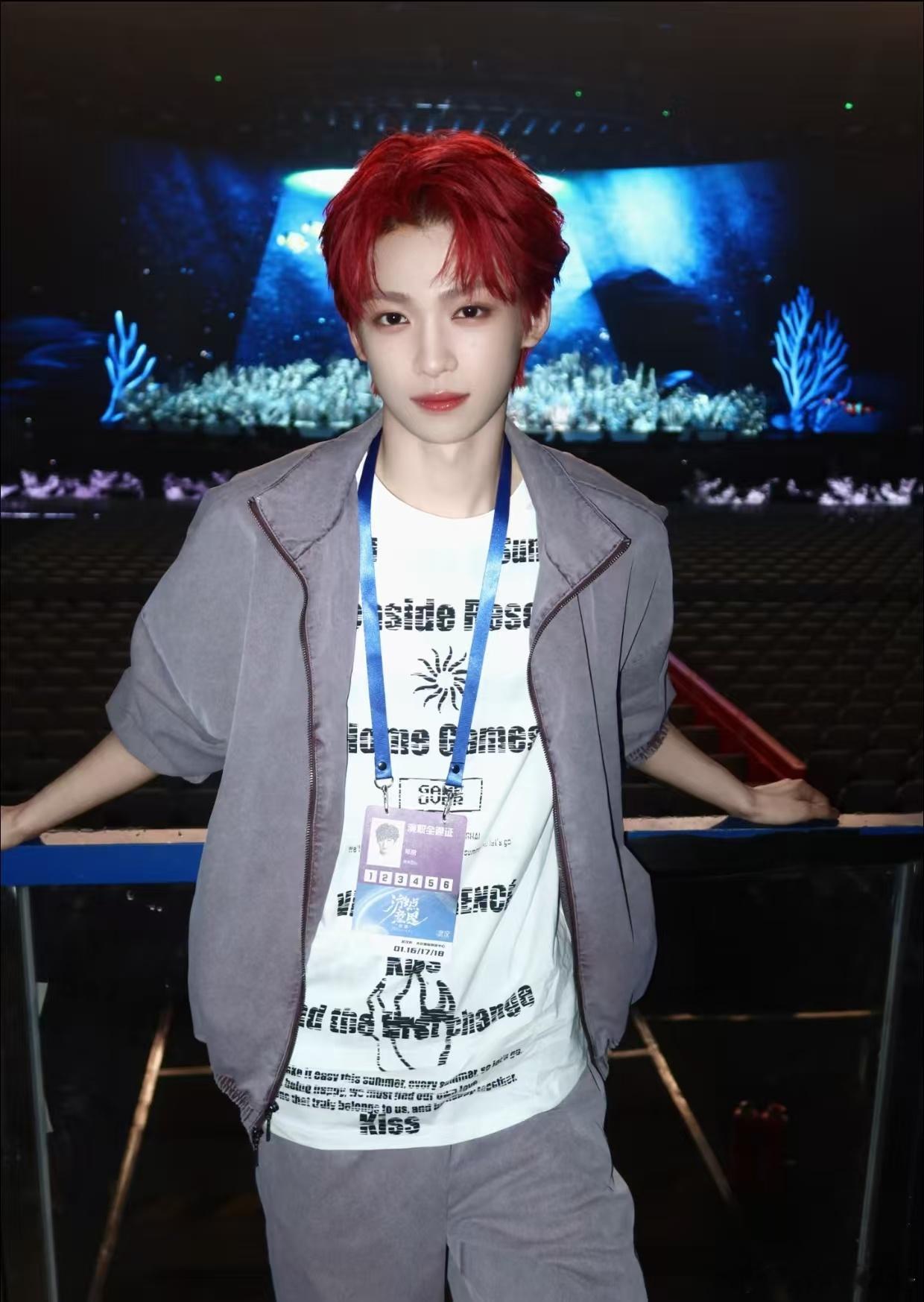 梓渝 用照片留存下的回忆 梓渝xhs更新啦！！！ 梓渝