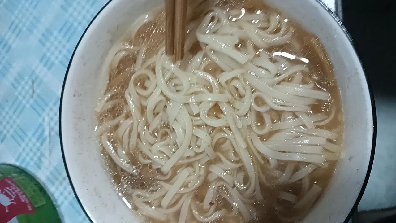 晚饭又是面啊！