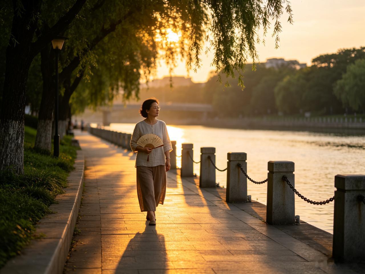 你有没有回到老家，却依旧感觉格格不入？
后来才明白，故乡从来不是单纯的一块土地。