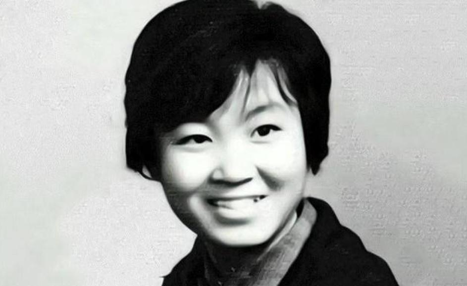 “我真后悔”，1974年的一场暴雨，让女知青朱梅华神秘失踪，众人翻遍了整座山也没