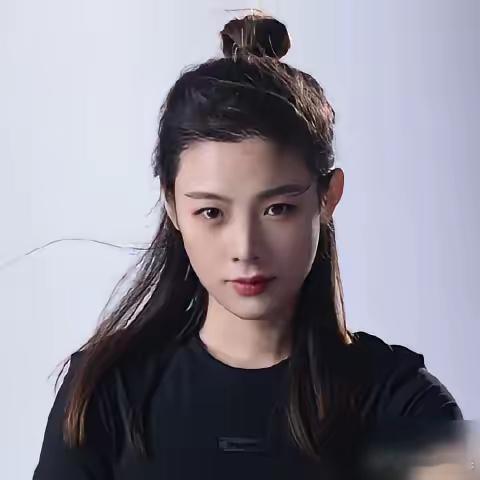 《镖人》这次换角​大家都说终于选对人了。​网传那尔那茜演的角色要补拍，替代者是陈
