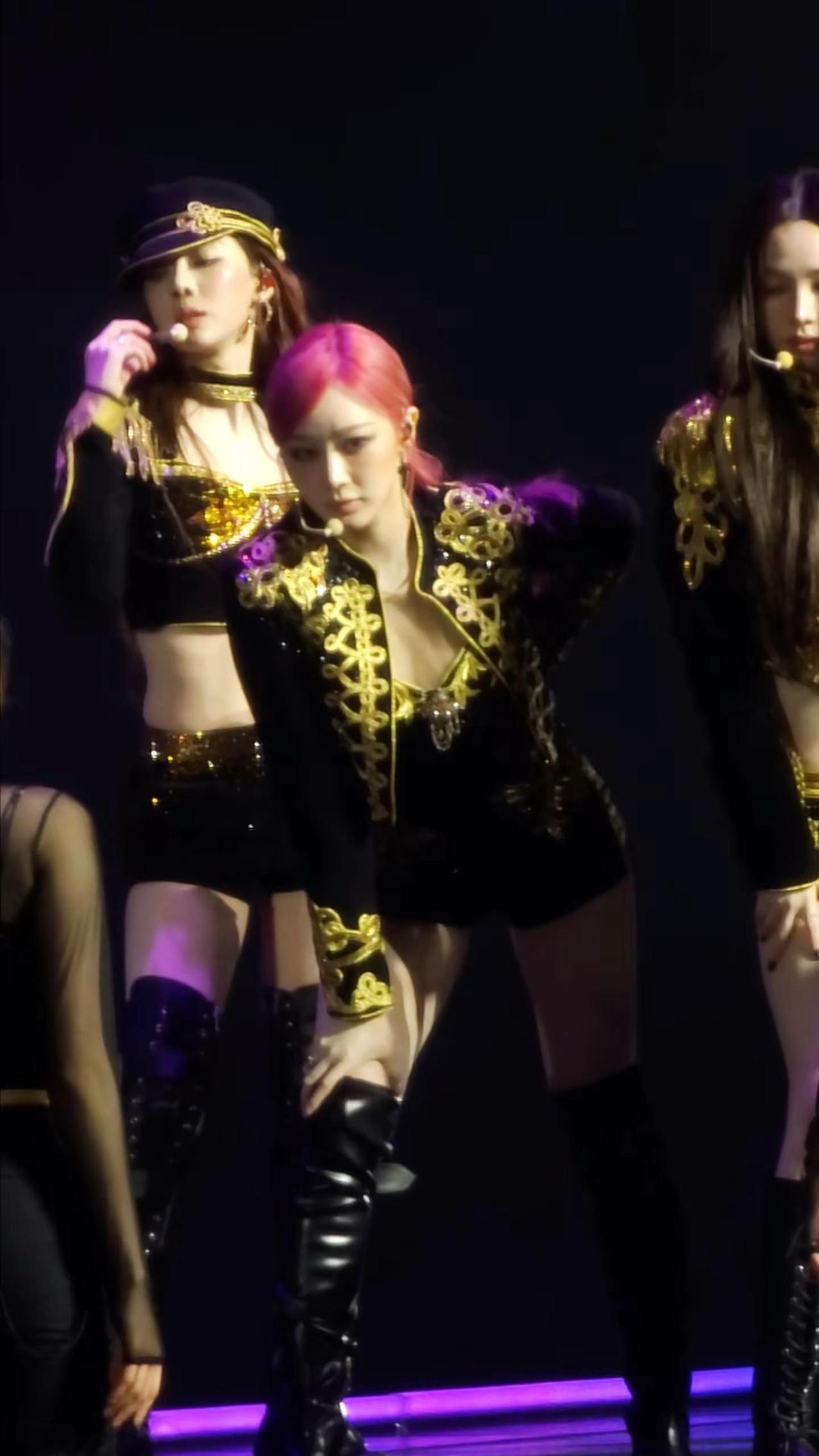 皱眉s。 giselle 吉赛尔 aespa