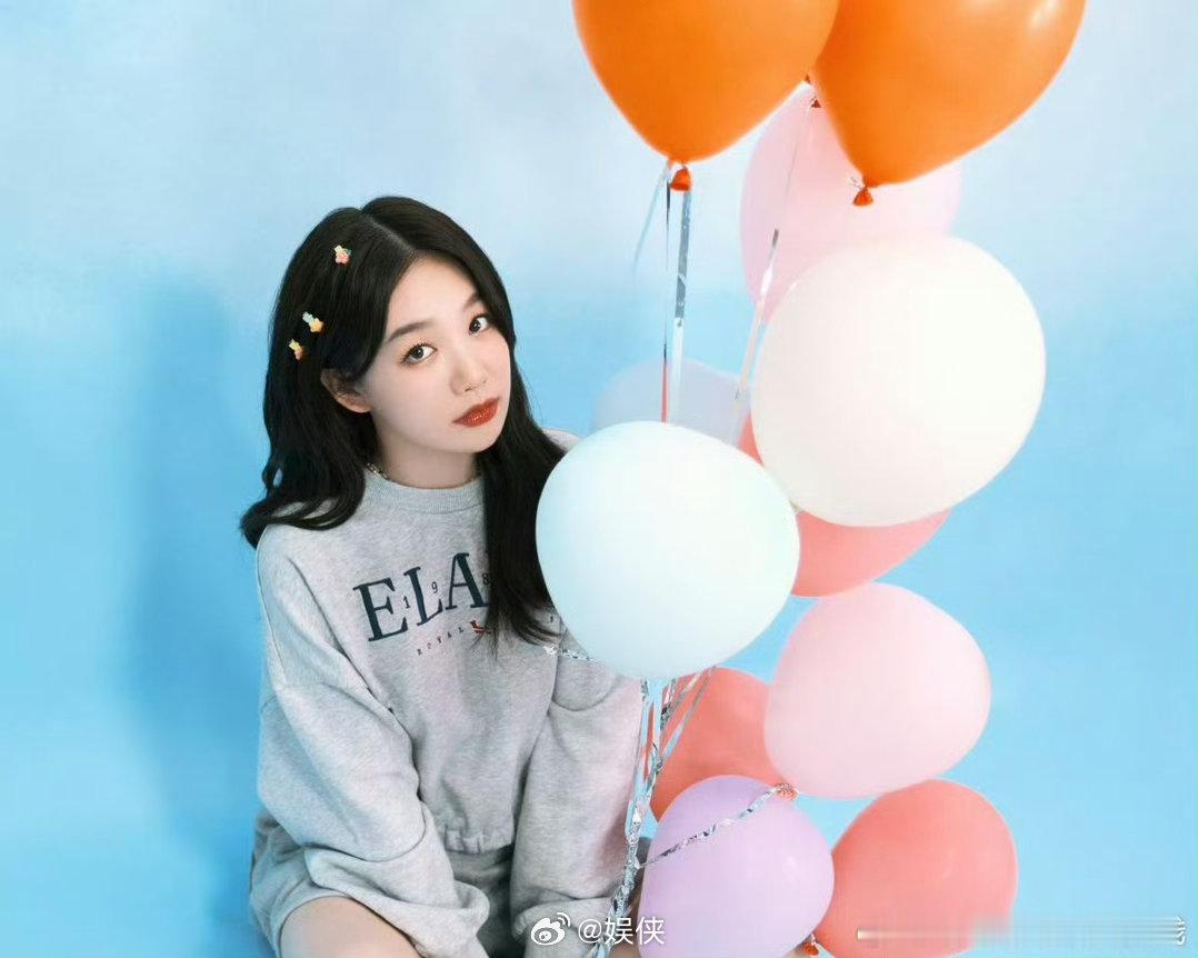 徐梦洁百发百中 小彩虹也太稳了！飞镖选歌三连中，直接百发百中拿下心仪歌曲，小李飞