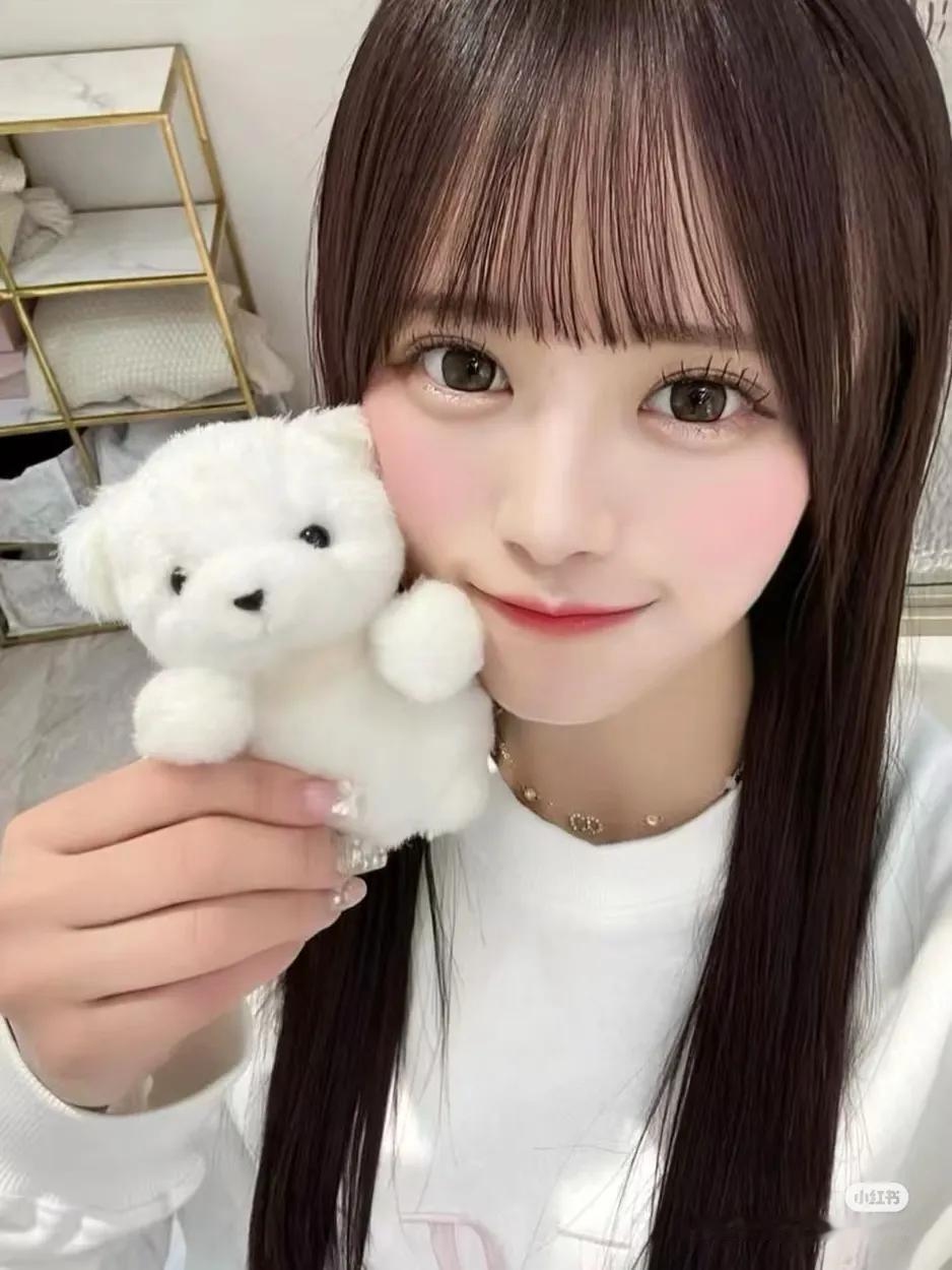 话说日本近几年就推出了许多颜值和气质都相当不错的新晋博主，而YUKiii就是其中