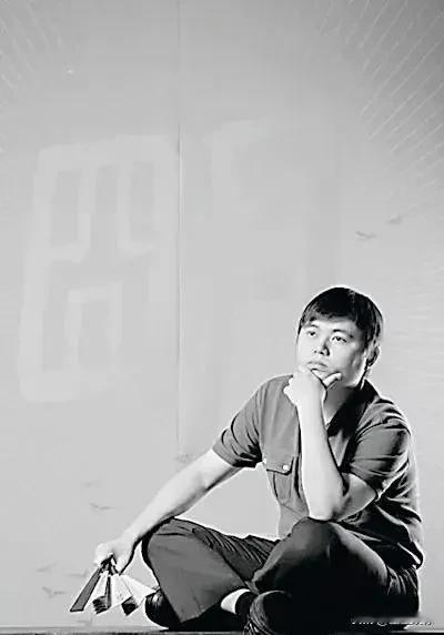 学历到底是什么？学历代表能力吗？不一定。学历代表社会规范，学习好代表自律意识强，