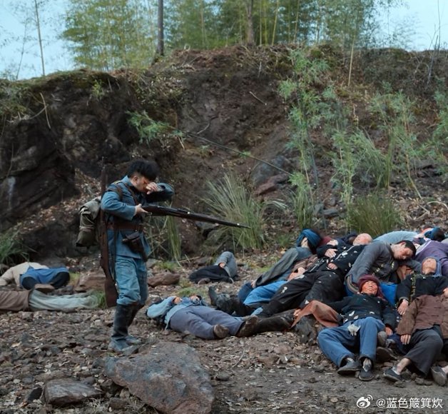 南部档案农夫与蛇别拦我，我现在严重怀疑小哥后来不轻易救人，就是被莫云高这老六给整