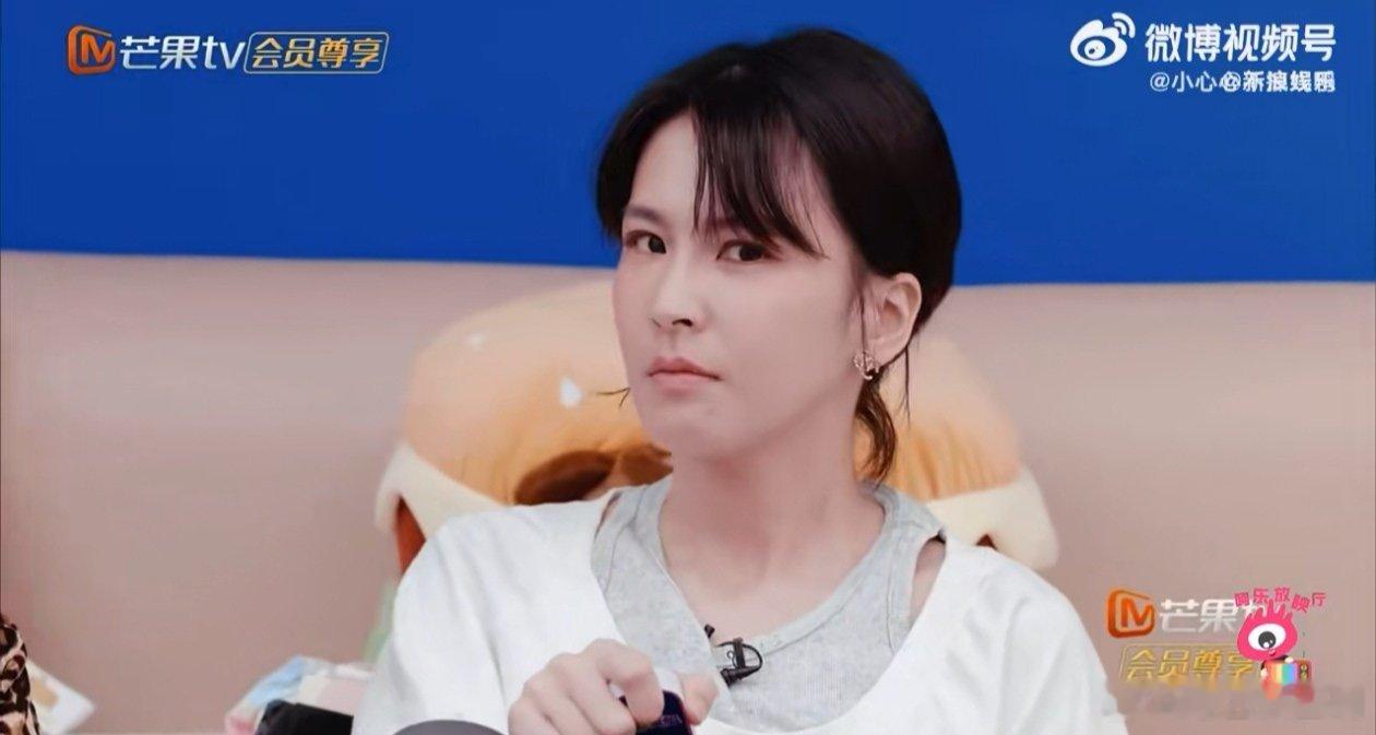曾沛慈曾沛慈把黄灿灿的话听进去了 乘风2026 虚心听取伙伴意见，不断突破自我，