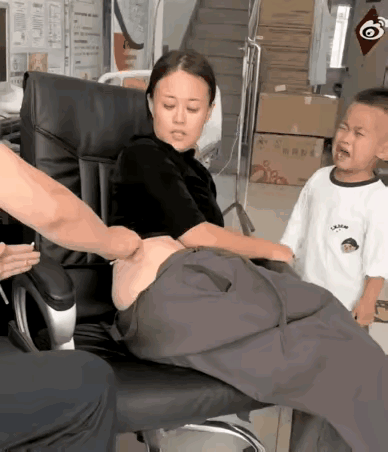 这是哪谁，孩子都哭了，