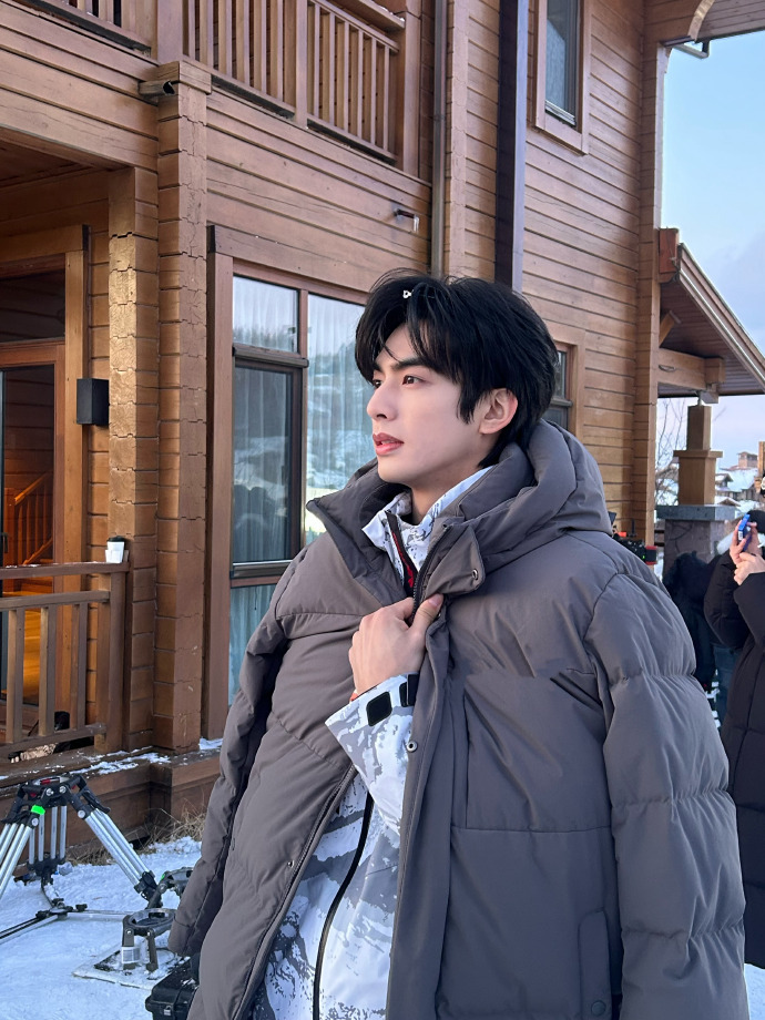 宋威龙是2025爱上的最后一个男人也是2026爱上的第一个男人