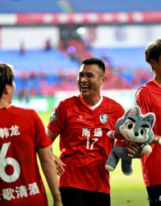 苏超不是一年两年的事情，未来南通队组成，大概率是南通支云和海门珂缔缘两家俱乐部的