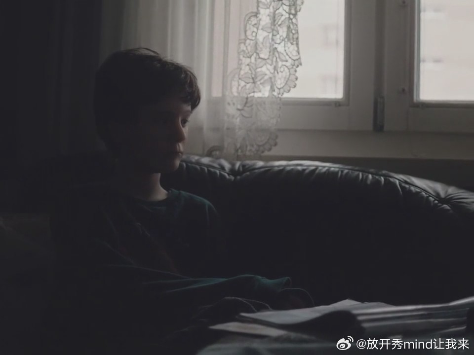 出生的烦恼 导演 Sandra Wollner编剧 Roderick Waric