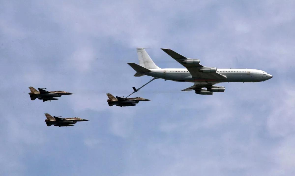 《纽约时报》报道，当地时间10日，一名白宫知情人士透露，美国总统特朗普已听取了军