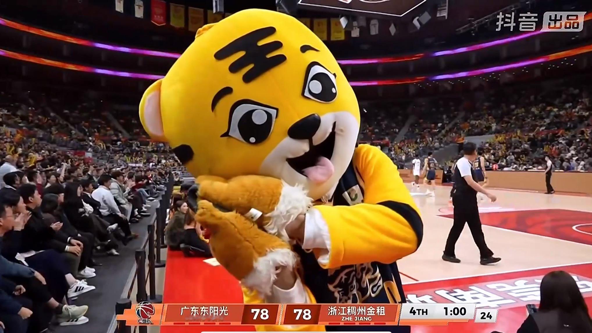 只有行家才知道这个“晚安”手势里的门道有多深🤣🤣🤣🤣🤣🤣🤣🤣🤣