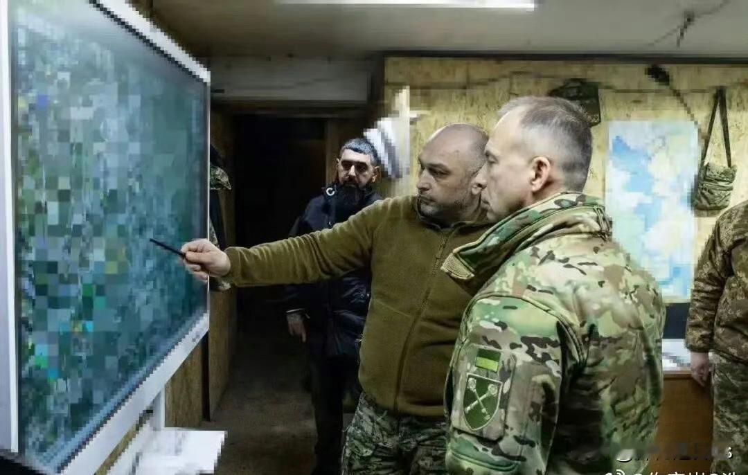 从昨天开始，互联网上铺天盖地的俄军占领了波克罗夫斯克，秃粉如开了挂一样普大喜奔，