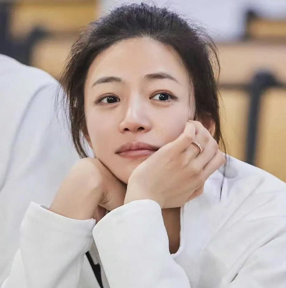 7年婚姻最后换来一句“净身出户”，甚至还要拉黑换号断绝联系，陈晓这次是铁了心要当