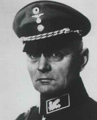 1943年5月，比利时爱国青年罗杰被德军判处绞刑，就连比利时国王求情也没用，就在