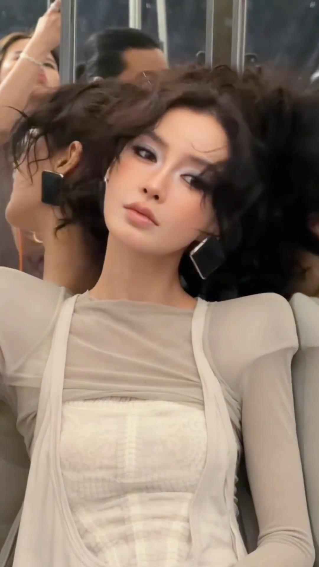 杨单给angelababy化的复古摩登妆angelababy摩登复古妆angel
